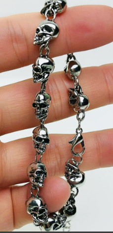 Punk Style Men's Metal Bracelet with Skull Design