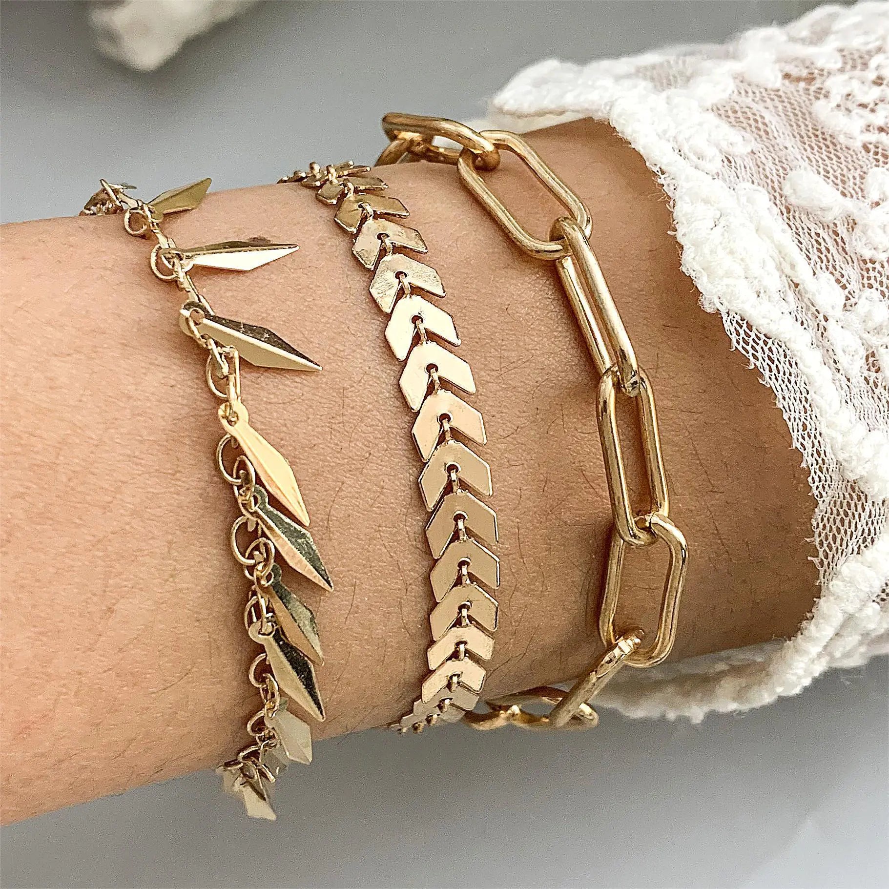 Geometric Leaf and Plane Chain Bracelet Set for Women